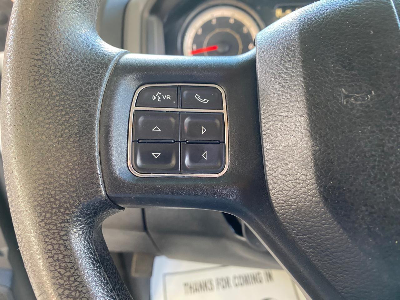 RAM 1500 Tradesman Regular Cab LWB 2WD 2017