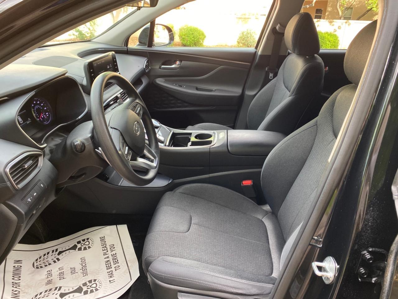 Hyundai Santa Fe SE AWD 2023