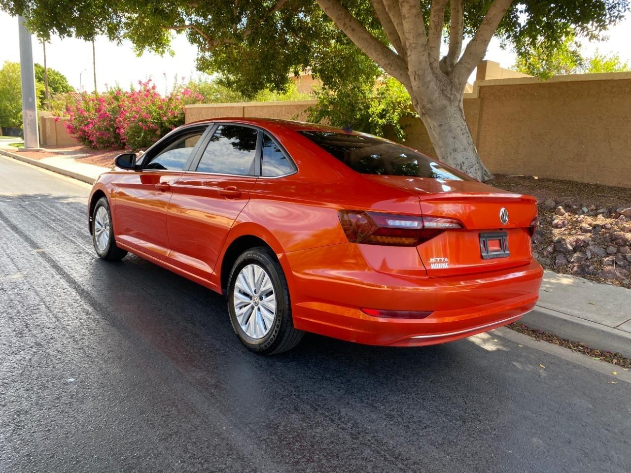 Volkswagen Jetta 1.4T S 8A 2019