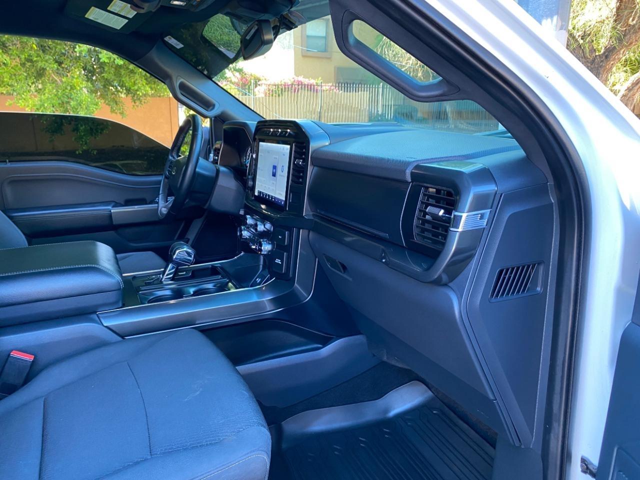 Ford F-150 XLT SuperCrew 5.5-ft. Bed 4WD 2023