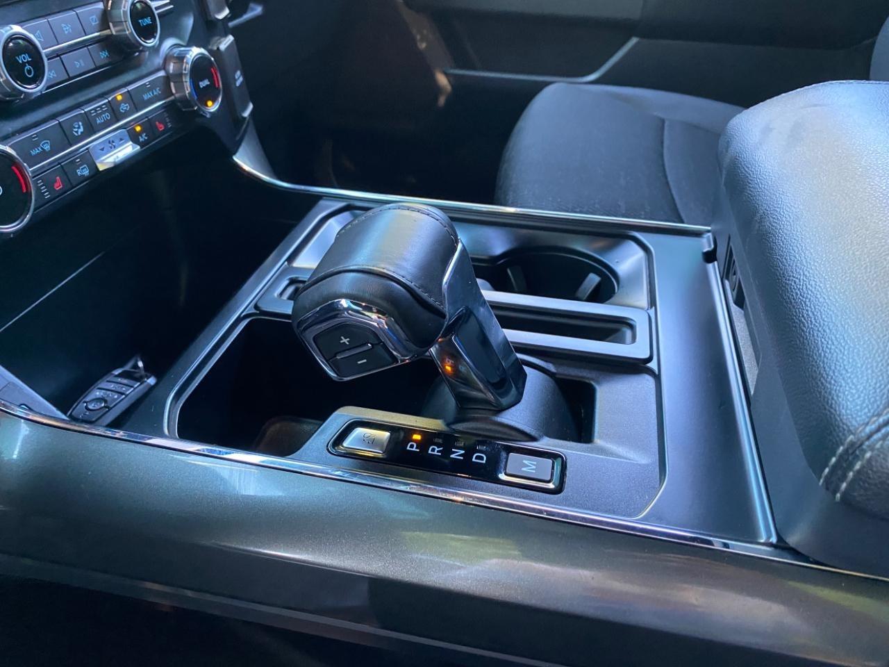 Ford F-150 XLT SuperCrew 5.5-ft. Bed 4WD 2023
