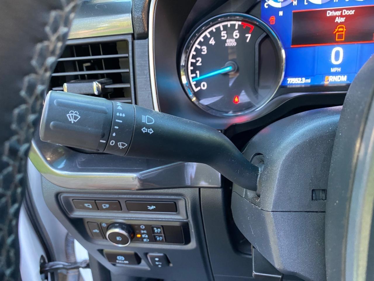 Ford F-150 XLT SuperCrew 5.5-ft. Bed 4WD 2023