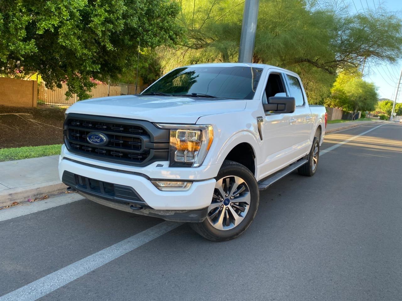 Ford F-150 XLT SuperCrew 5.5-ft. Bed 4WD 2023