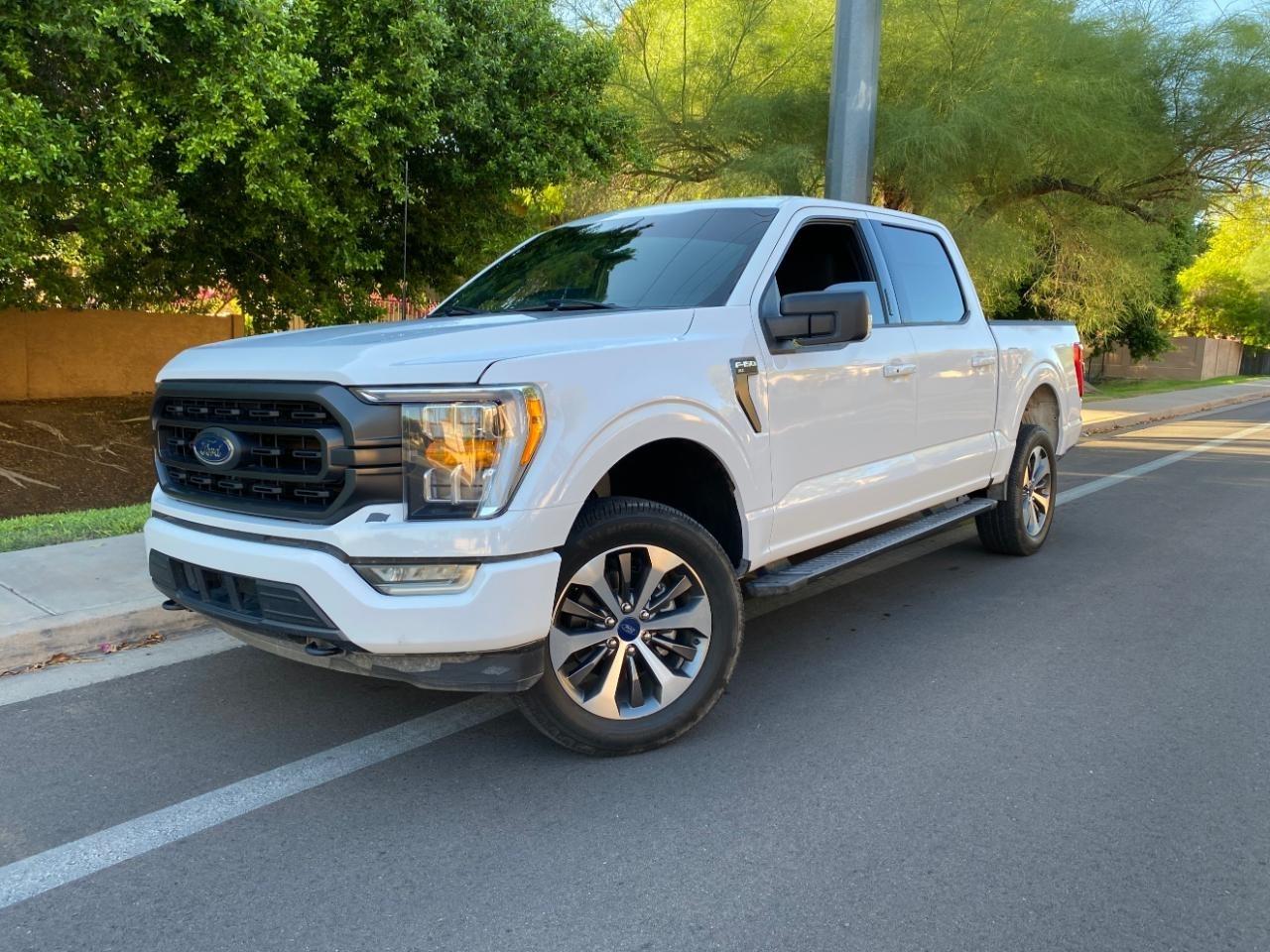 Ford F-150 XLT SuperCrew 5.5-ft. Bed 4WD 2023