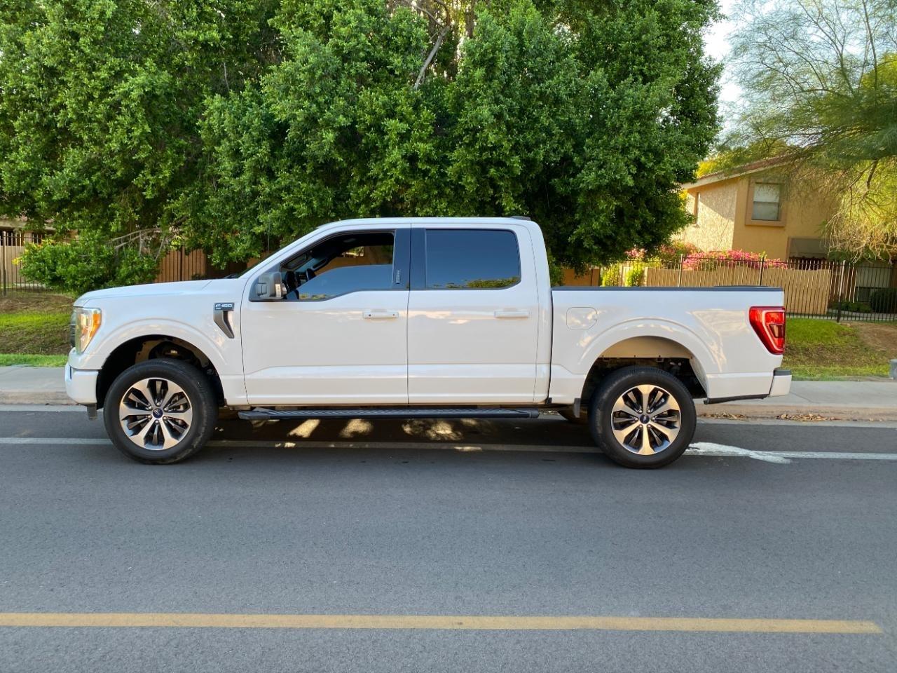 Ford F-150 XLT SuperCrew 5.5-ft. Bed 4WD 2023