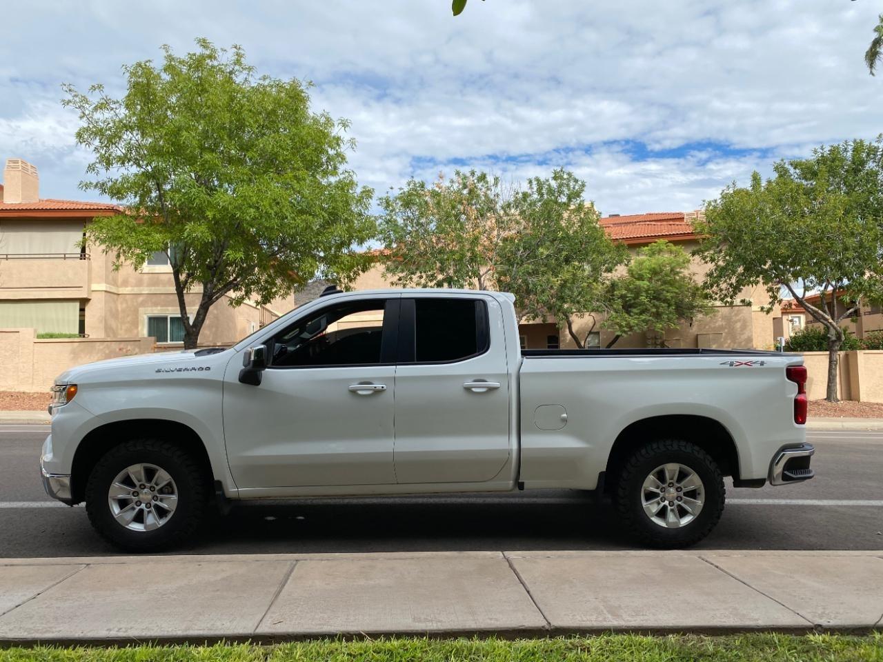 Chevrolet Silverado 1500 LT Double Cab 4WD 2023