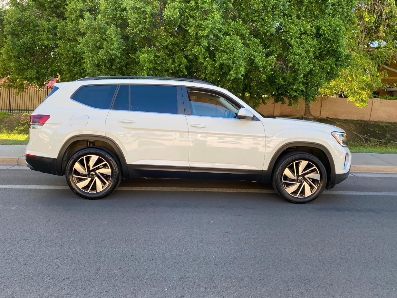 Volkswagen Atlas SE w/Technology 2025