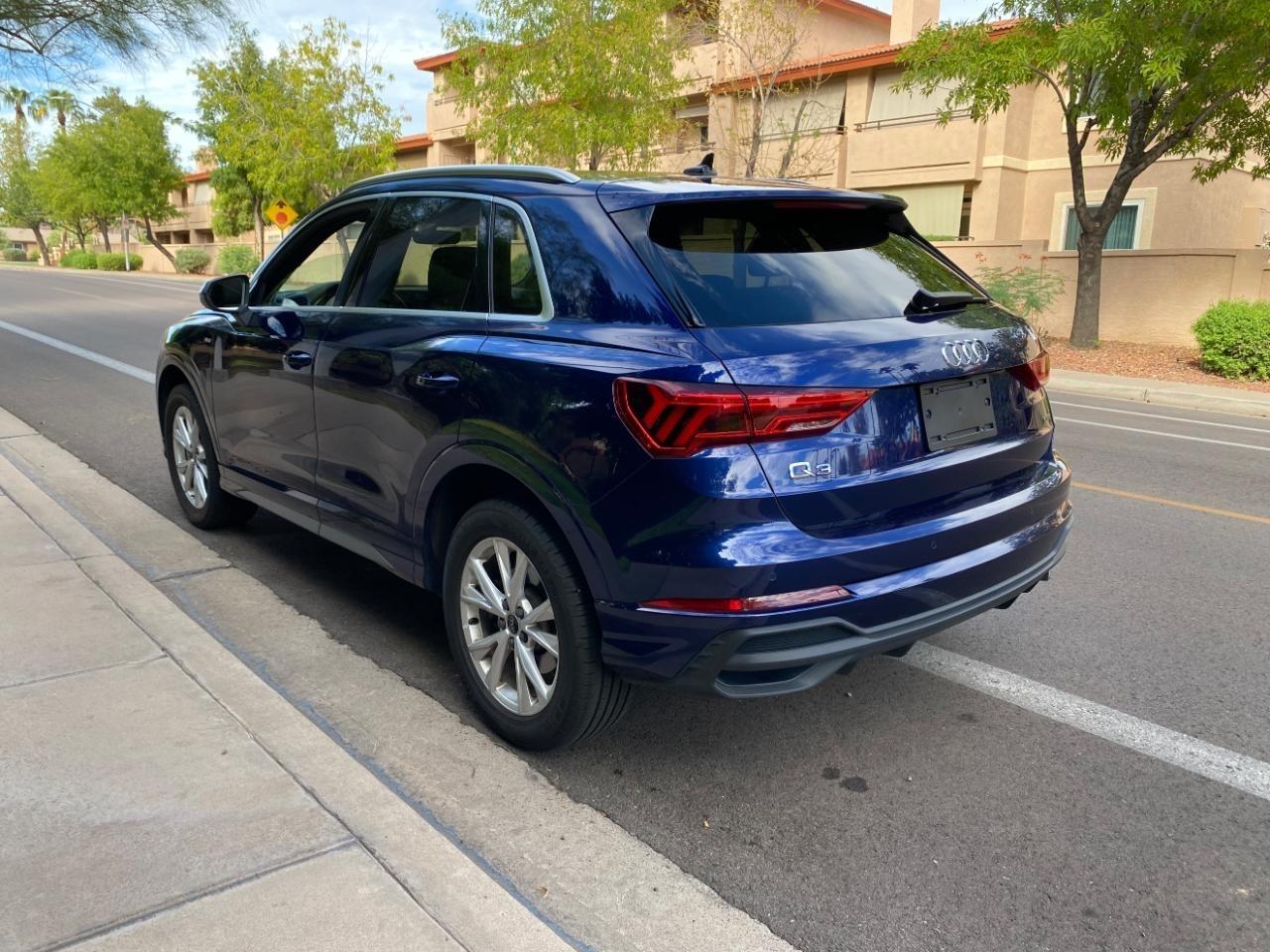 Audi Q3 S line Premium quattro 2025