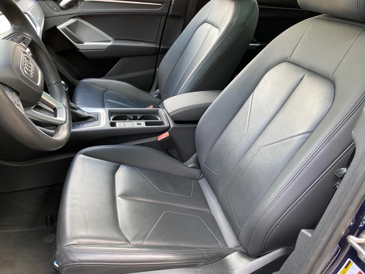 Audi Q3 S line Premium quattro 2025