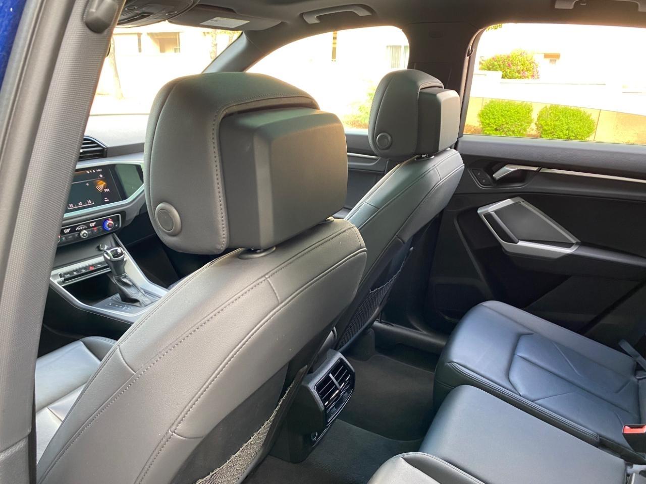 Audi Q3 S line Premium quattro 2025