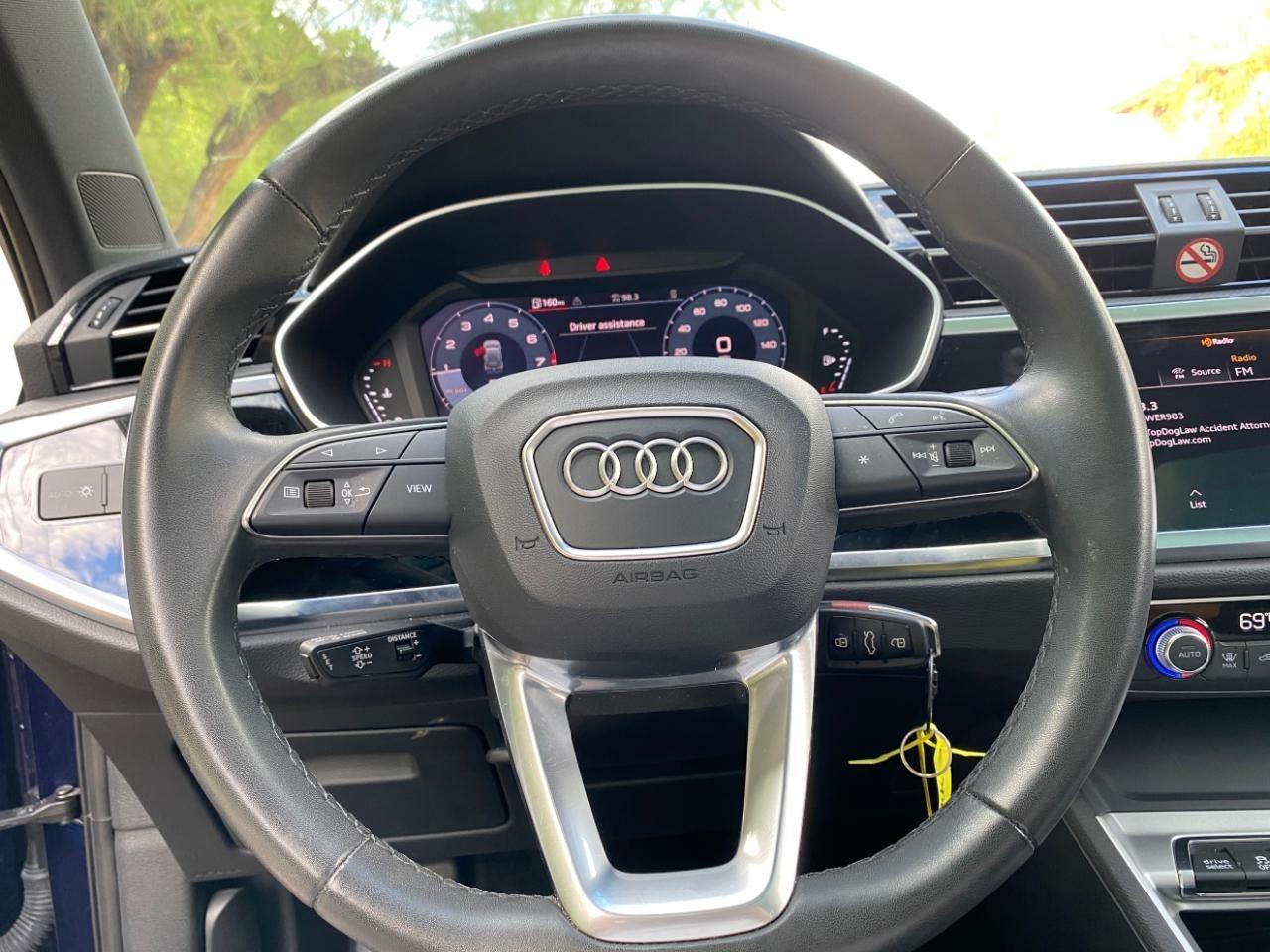 Audi Q3 S line Premium quattro 2025