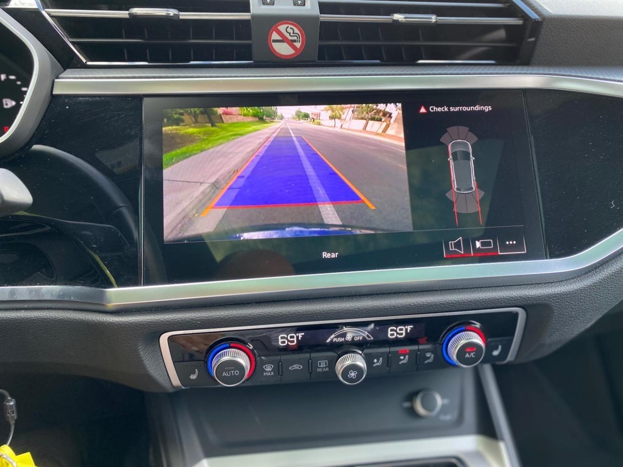 Audi Q3 S line Premium quattro 2025