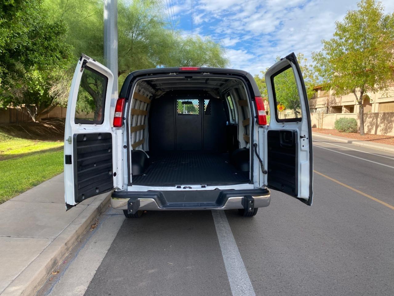 Chevrolet Express 2500 Cargo 2024