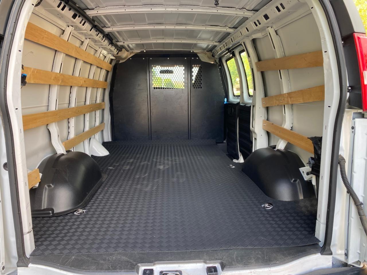 Chevrolet Express 2500 Cargo 2024