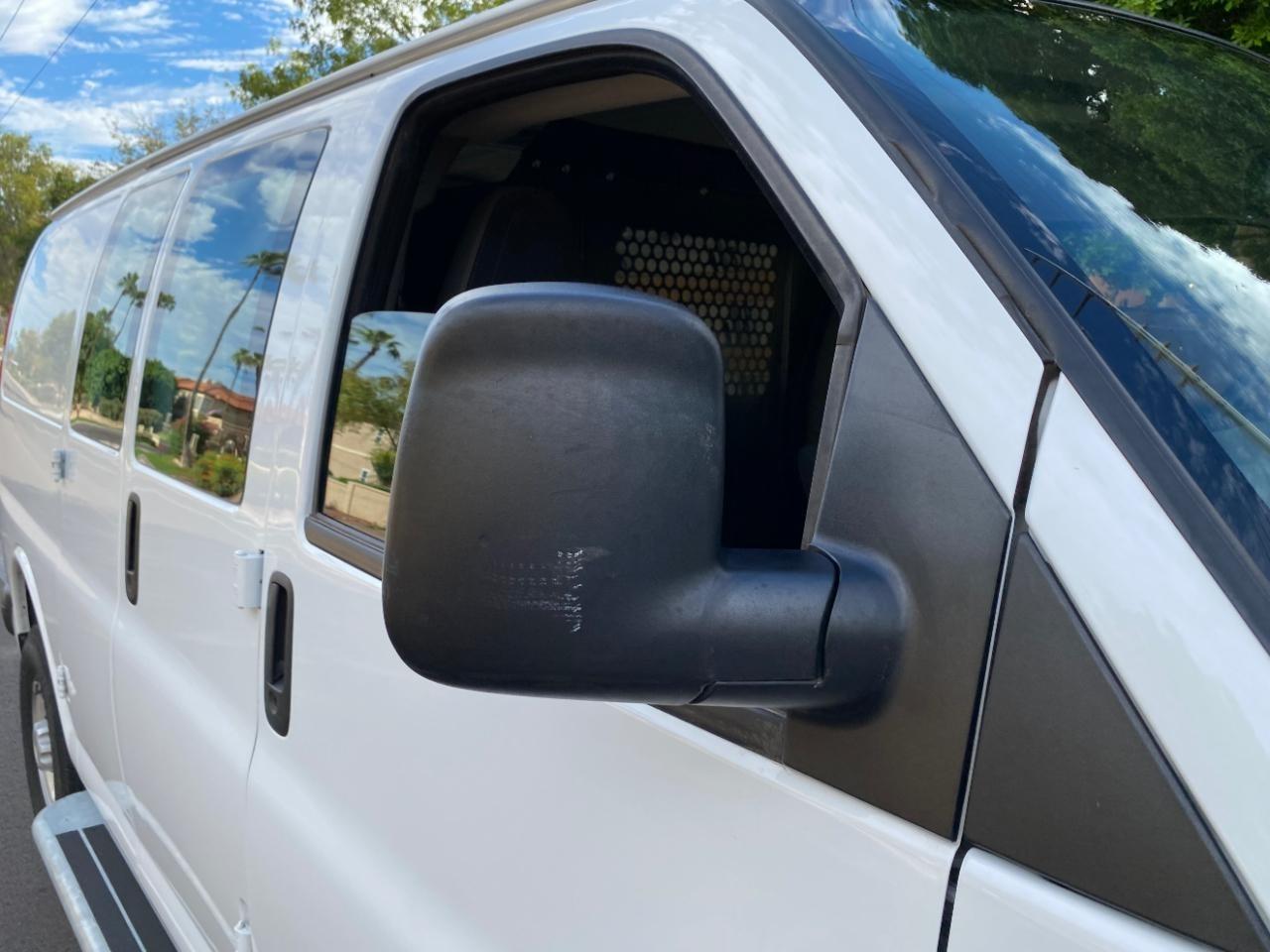 Chevrolet Express 2500 Cargo 2024