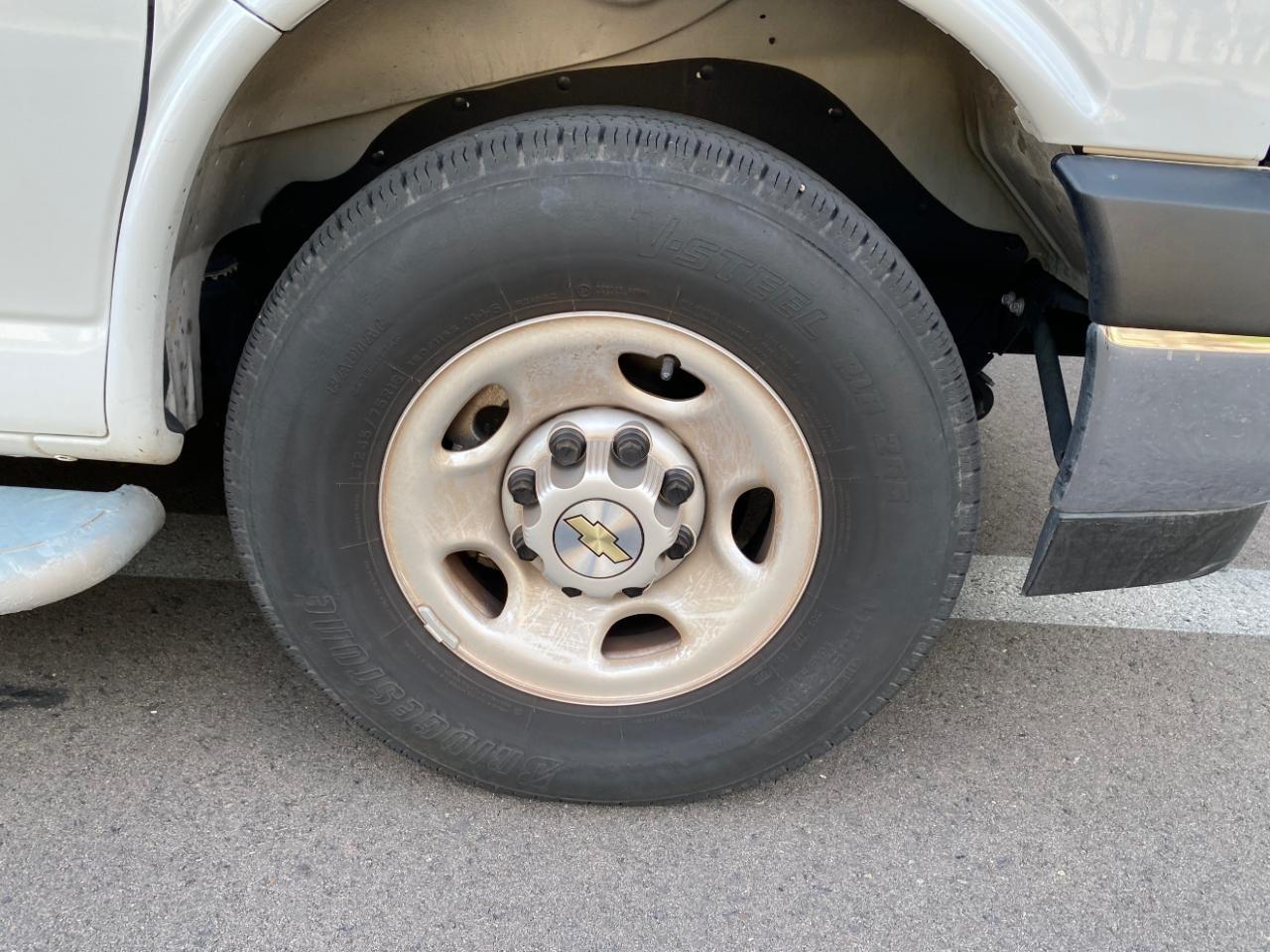 Chevrolet Express 2500 Cargo 2024