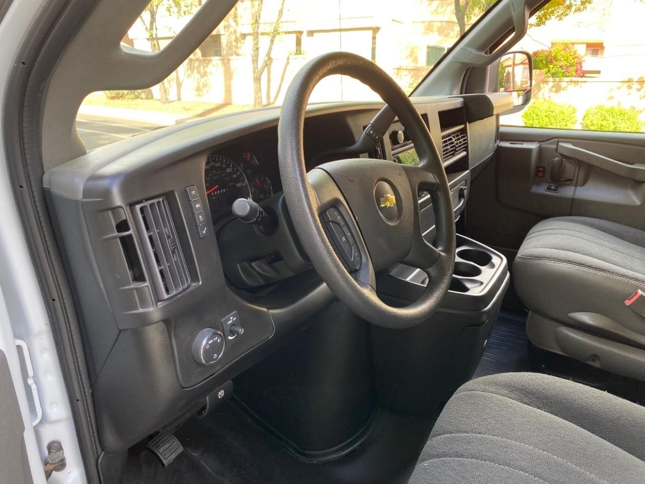 Chevrolet Express 2500 Cargo 2024