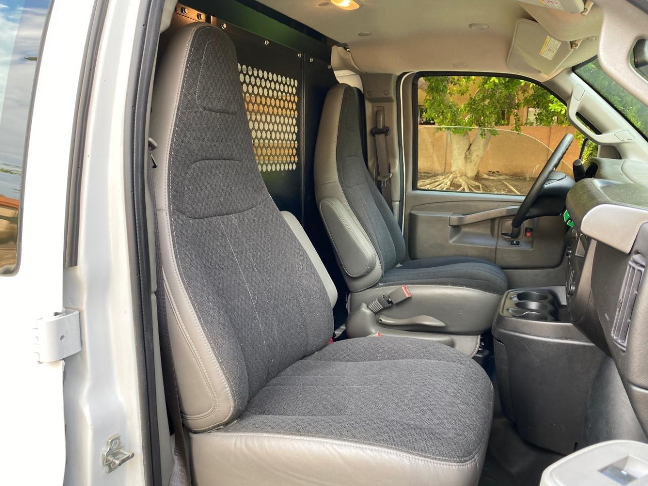 Chevrolet Express 2500 Cargo 2024