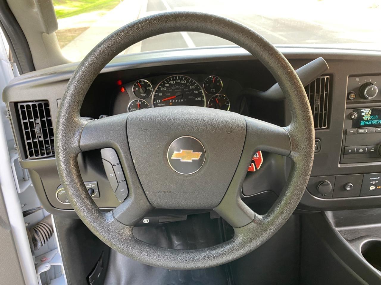 Chevrolet Express 2500 Cargo 2024