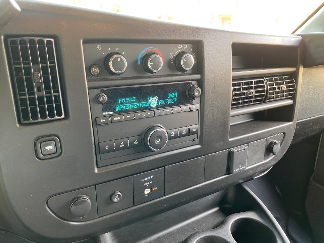 Chevrolet Express 2500 Cargo 2024