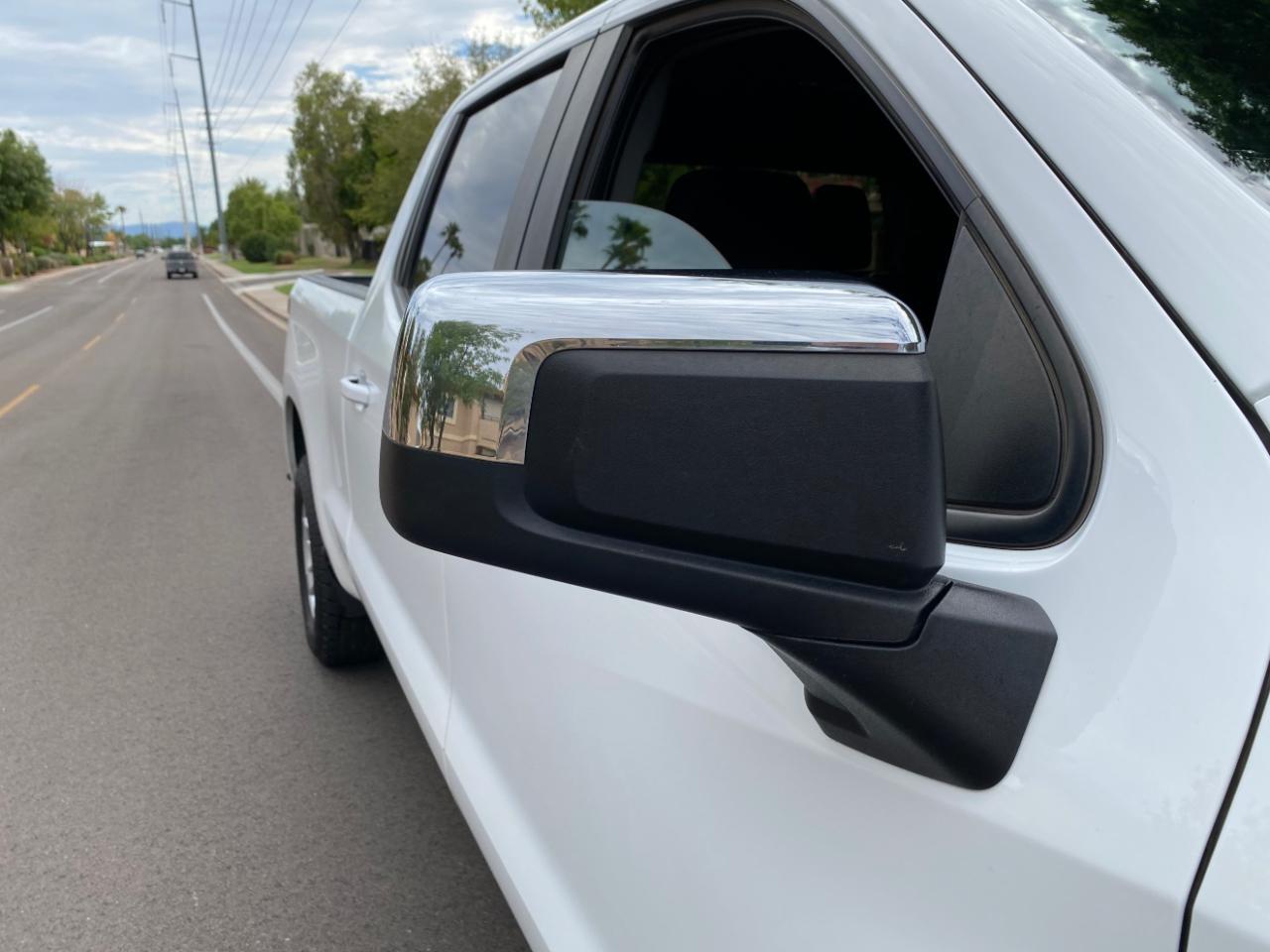 Chevrolet Silverado 1500 LT Crew Cab 4WD 2023