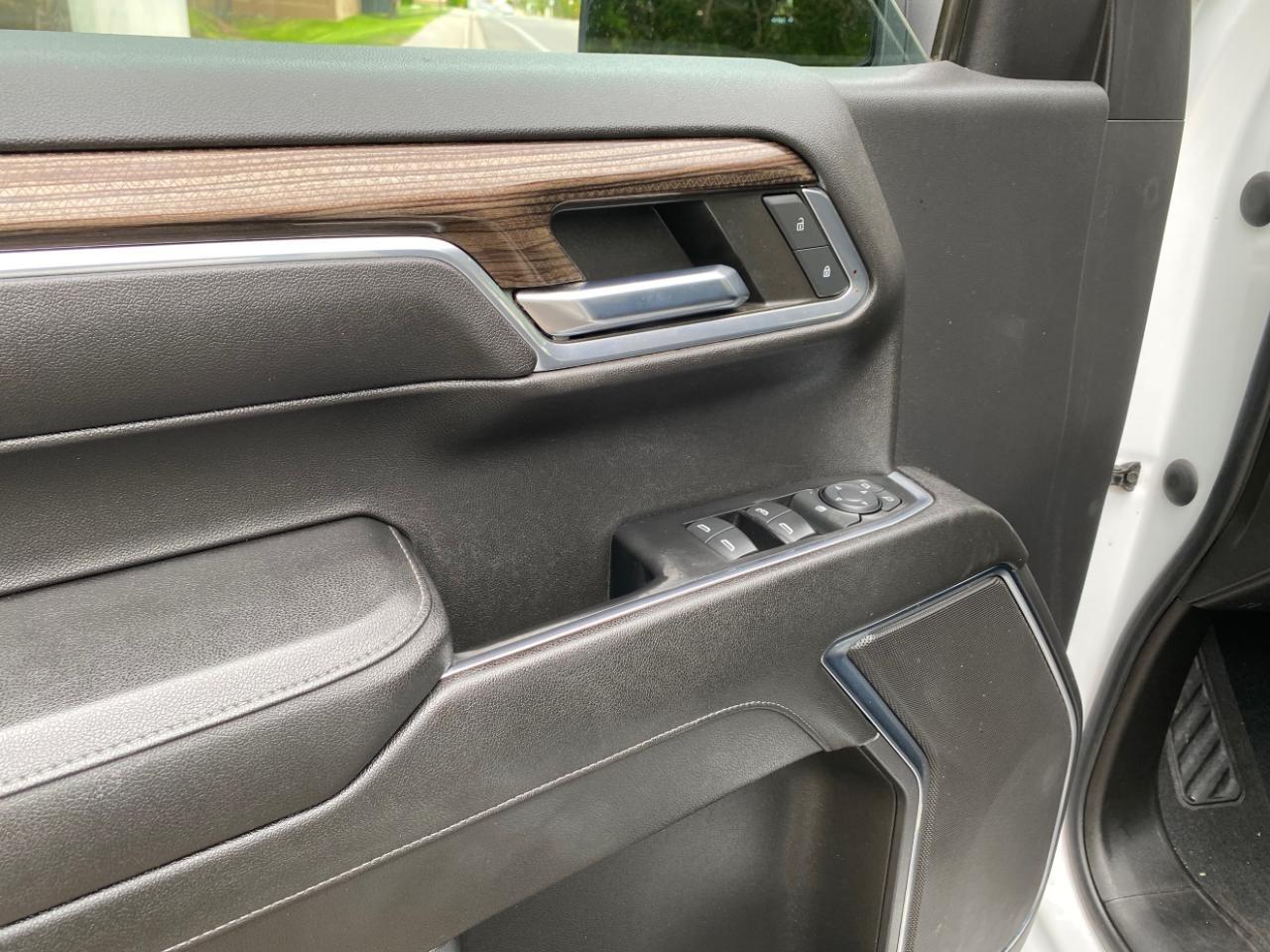 Chevrolet Silverado 1500 LT Crew Cab 4WD 2023