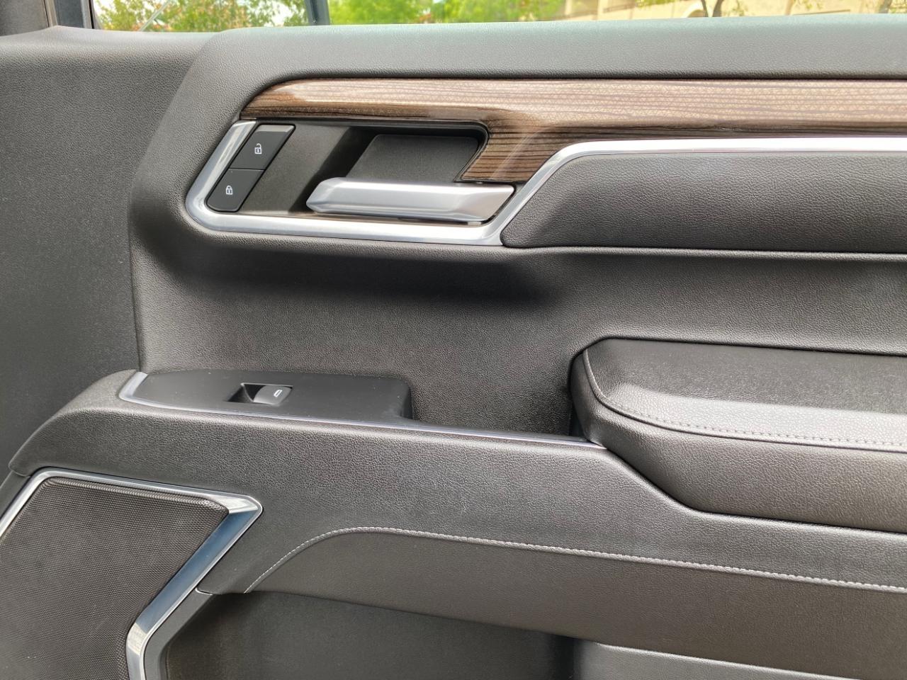 Chevrolet Silverado 1500 LT Crew Cab 4WD 2023