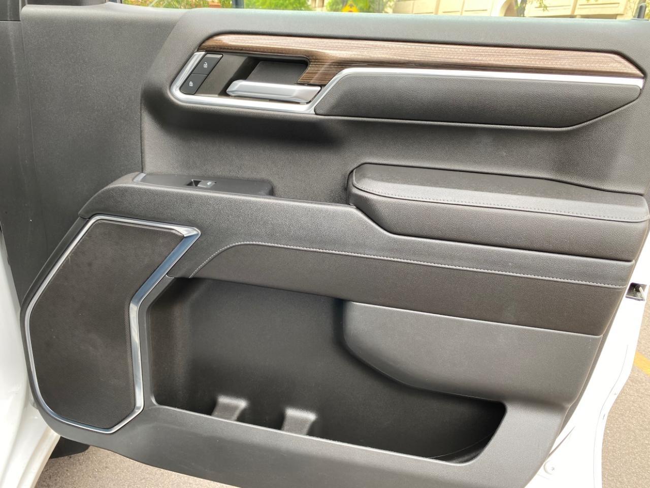 Chevrolet Silverado 1500 LT Crew Cab 4WD 2023