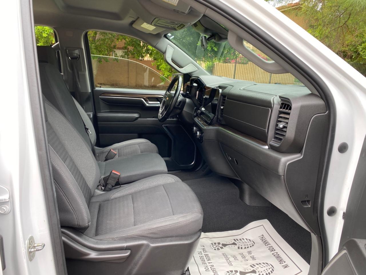 Chevrolet Silverado 1500 LT Crew Cab 4WD 2023