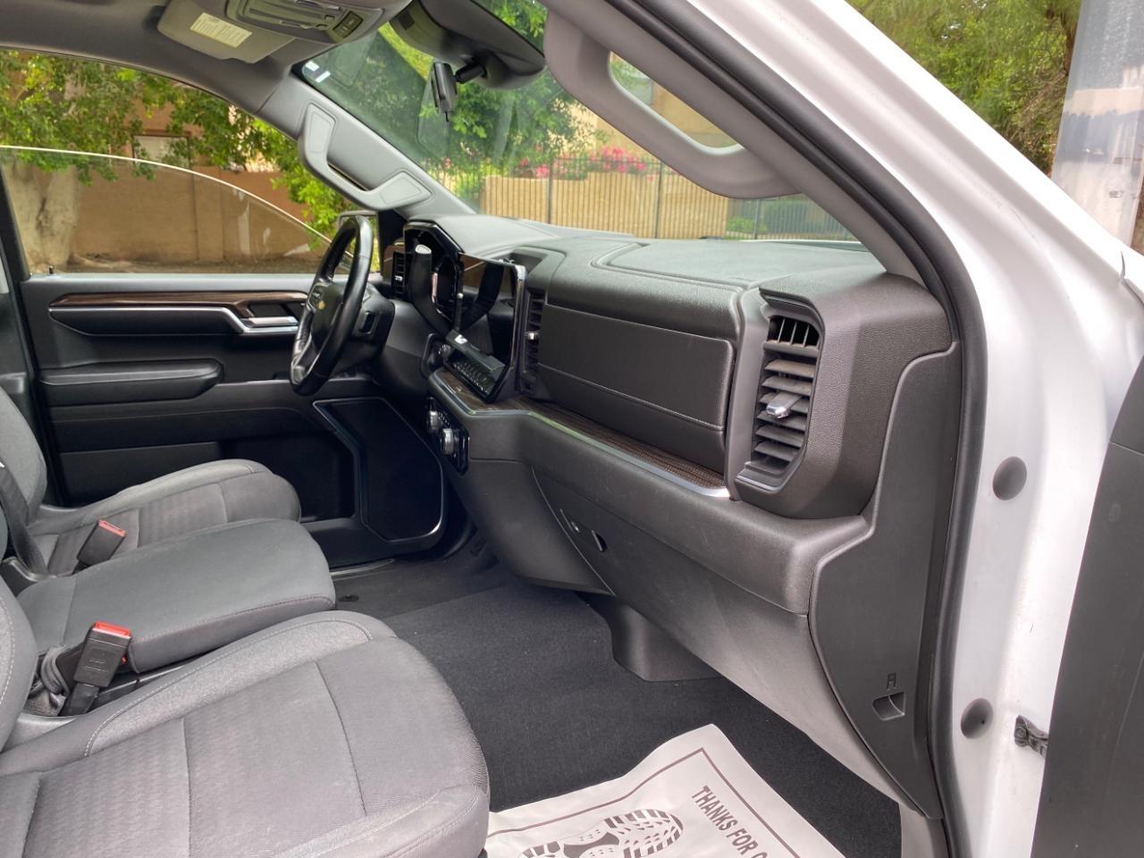 Chevrolet Silverado 1500 LT Crew Cab 4WD 2023