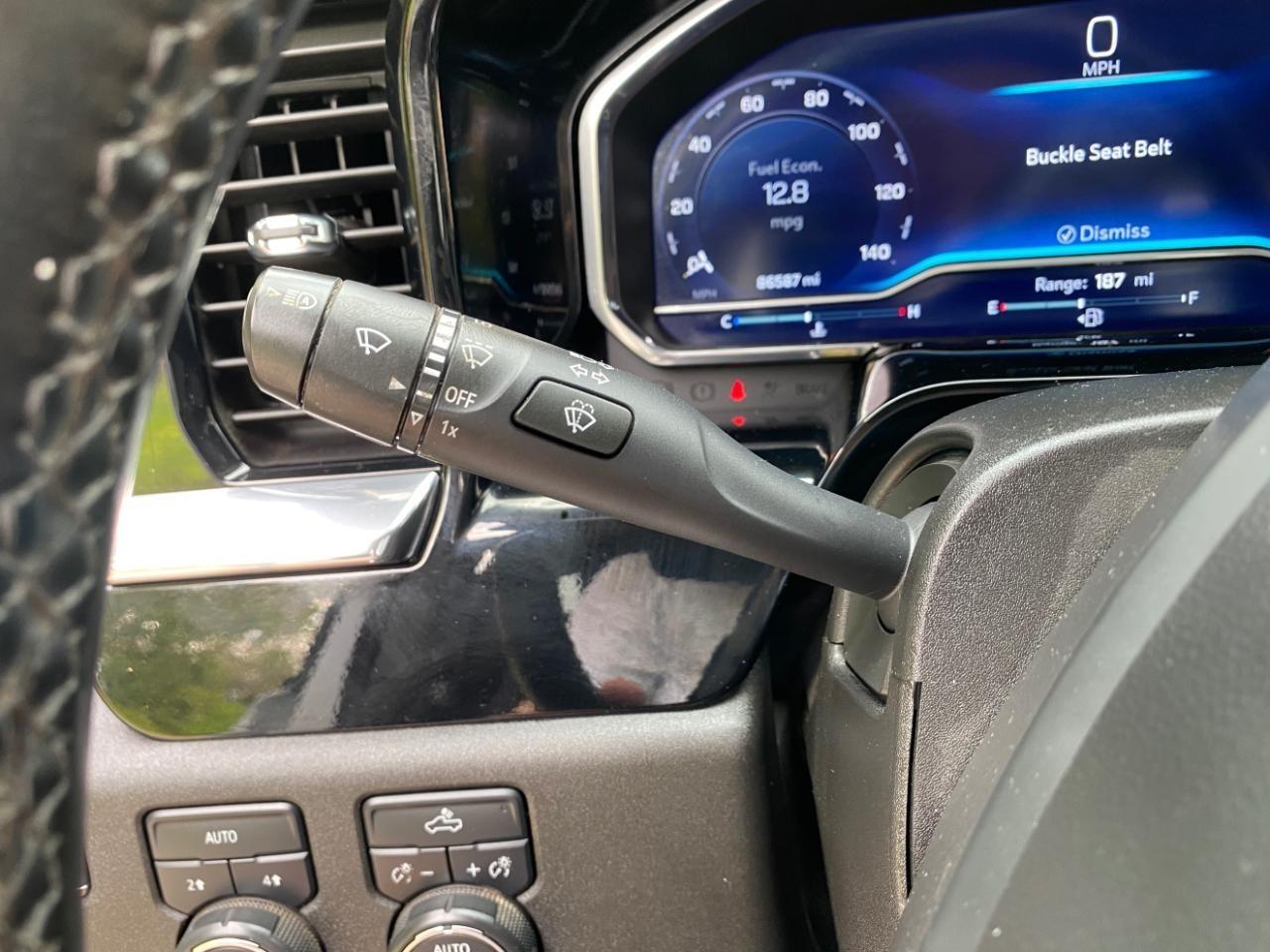 Chevrolet Silverado 1500 LT Crew Cab 4WD 2023