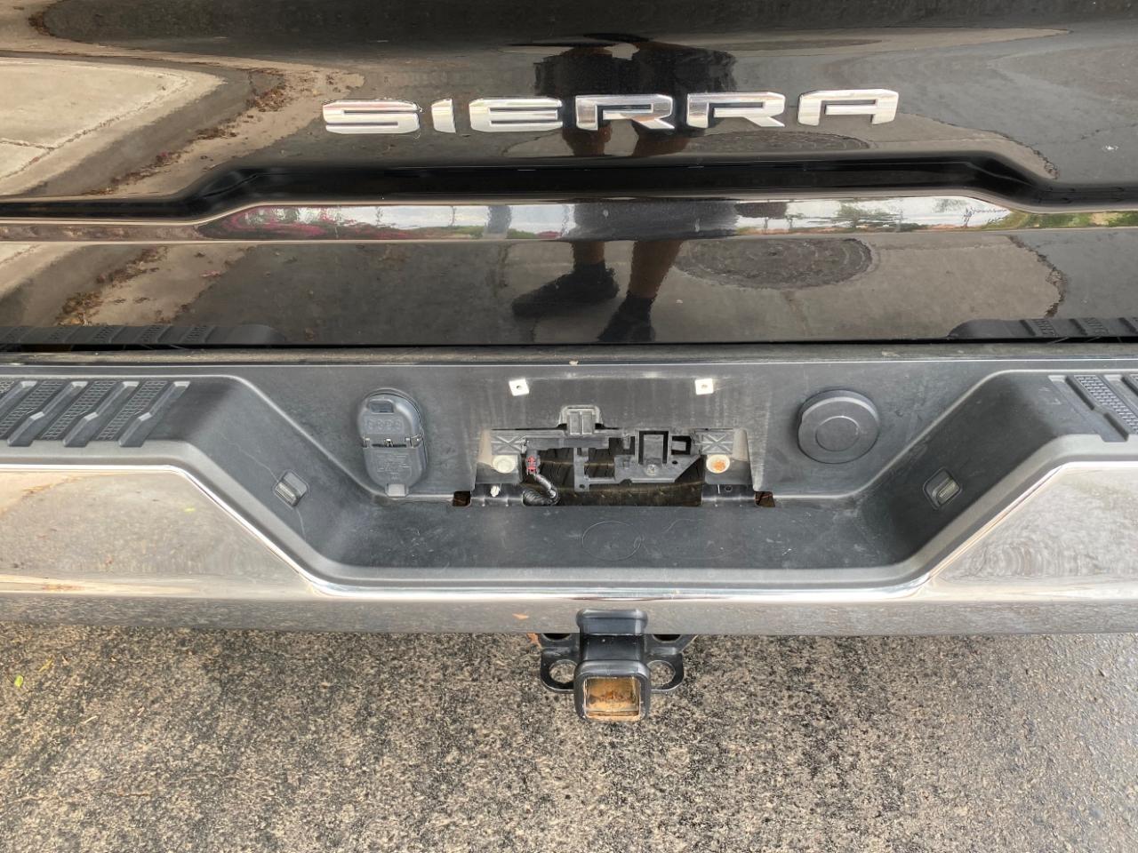 GMC Sierra 1500 SLT Crew Cab 4WD 2025