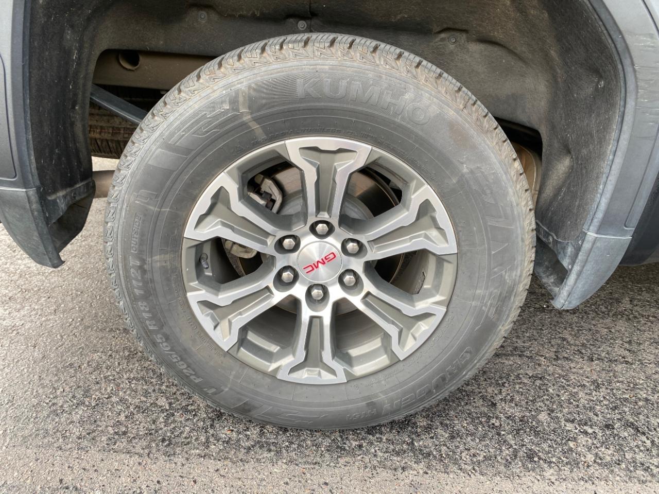 GMC Sierra 1500 SLT Crew Cab 4WD 2025