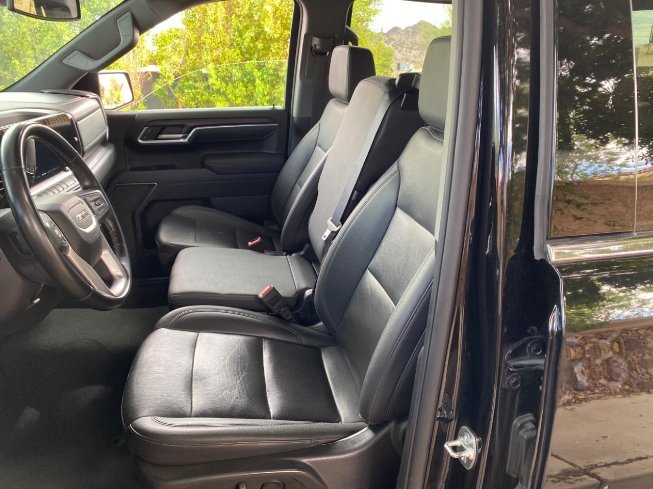 GMC Sierra 1500 SLT Crew Cab 4WD 2025