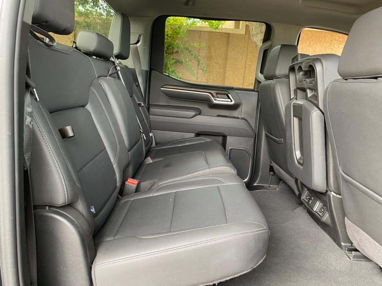 GMC Sierra 1500 SLT Crew Cab 4WD 2025