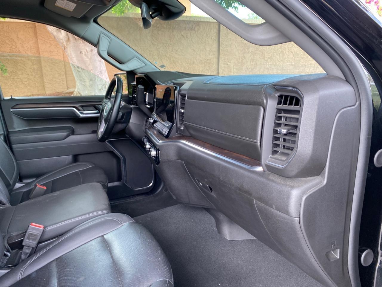 GMC Sierra 1500 SLT Crew Cab 4WD 2025
