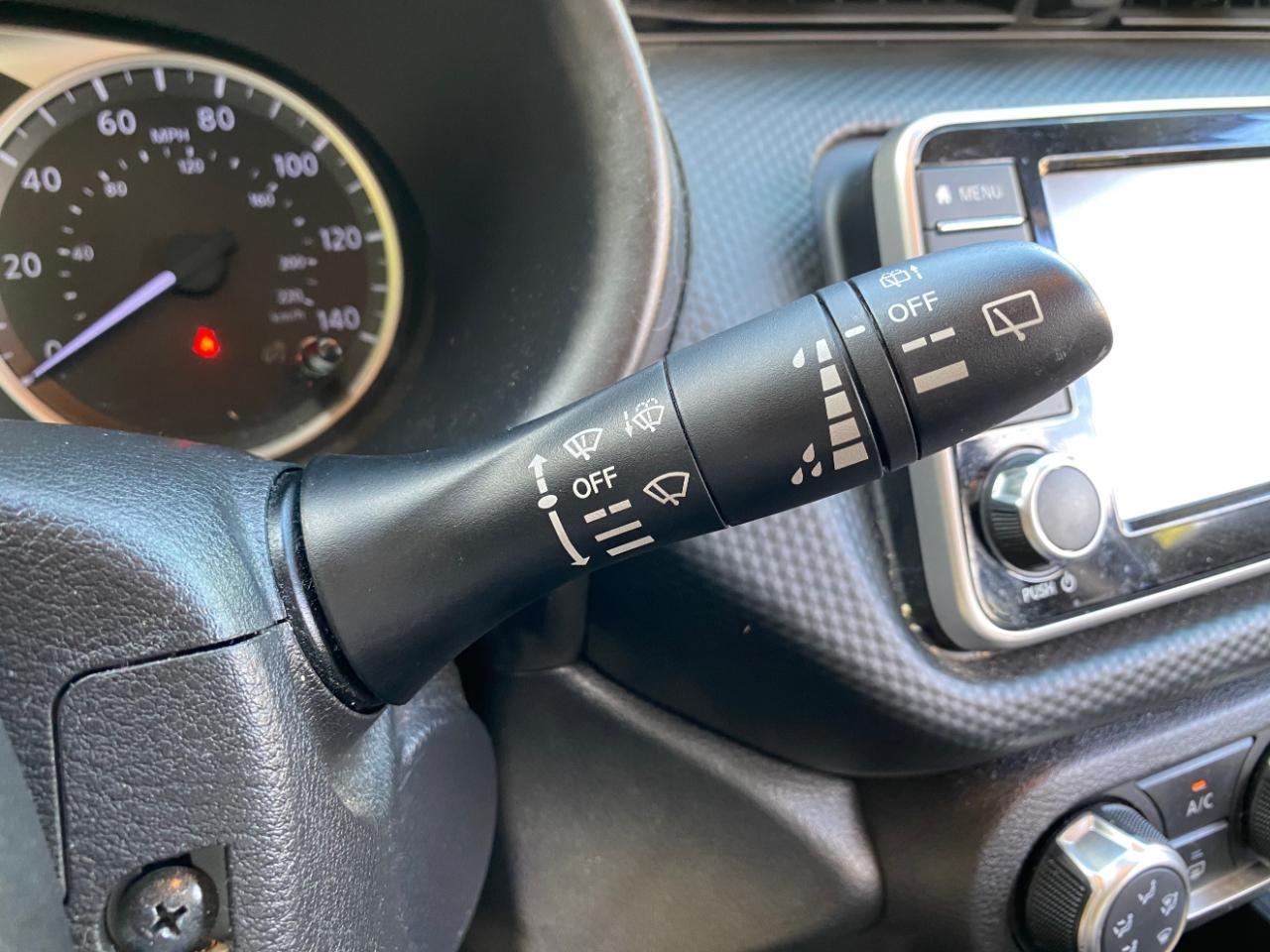 Nissan Kicks S 2021