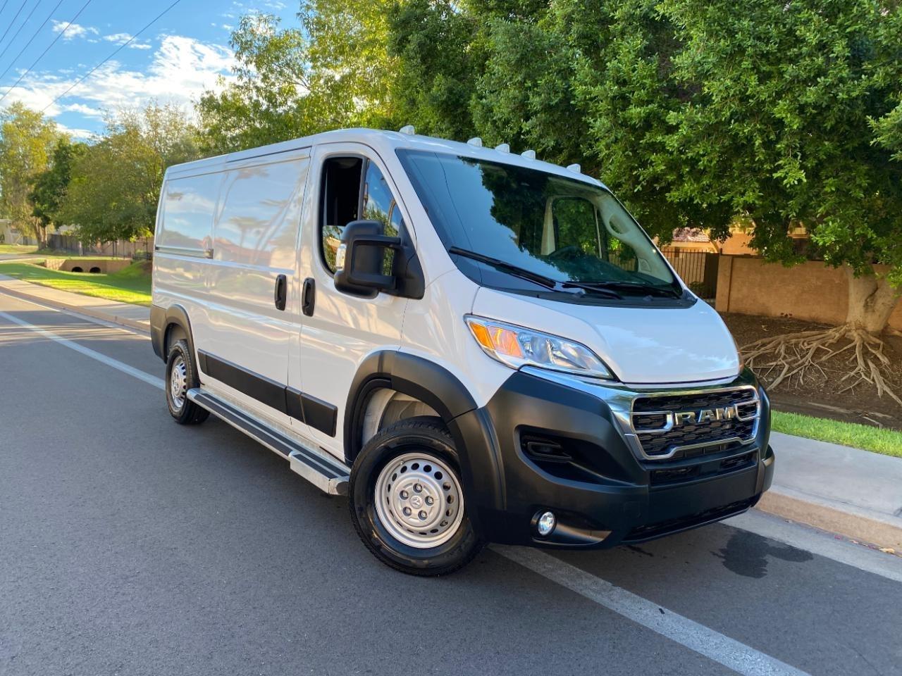RAM Promaster 2500 Low Roof 2025