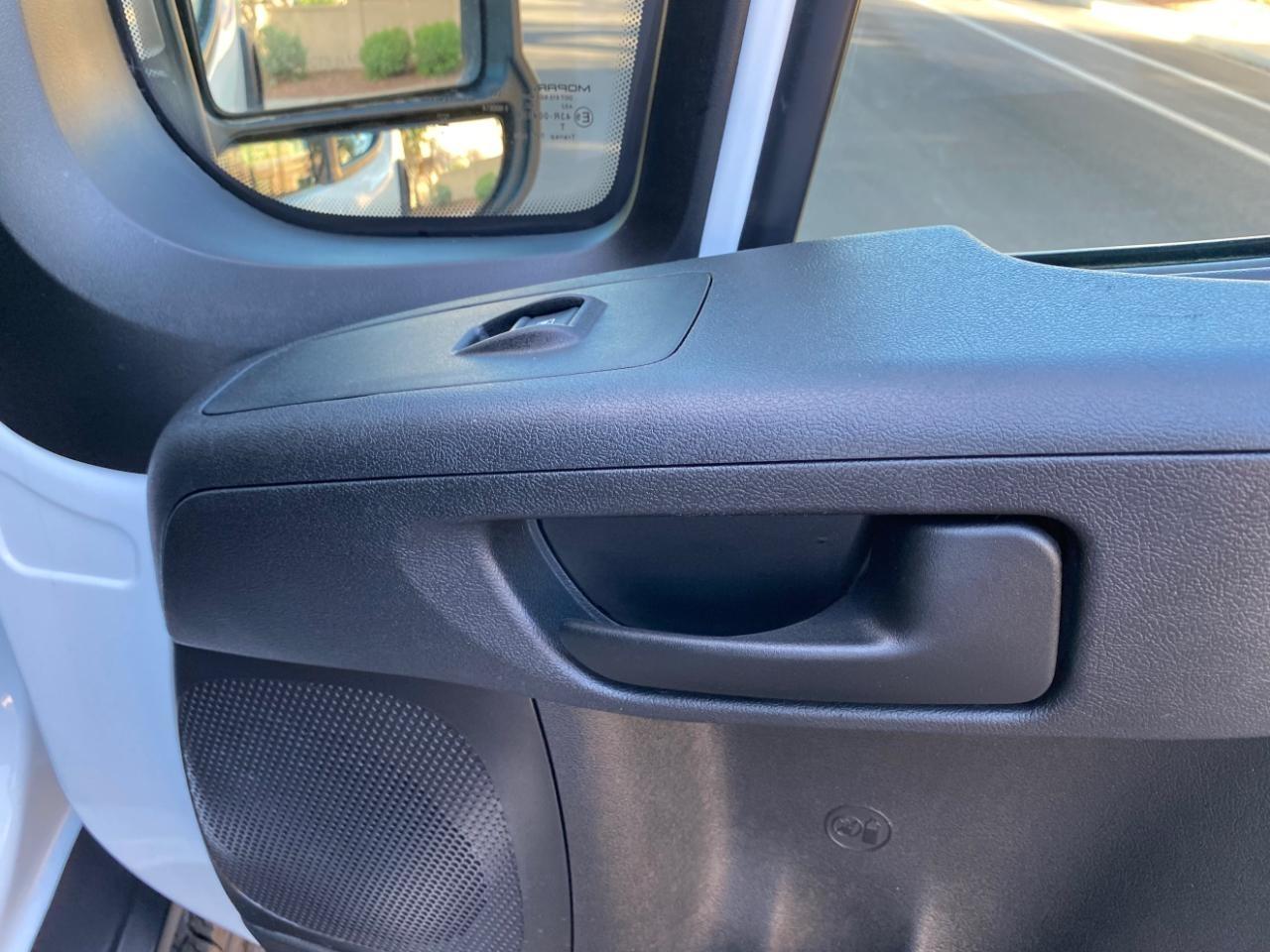 RAM Promaster 2500 Low Roof 2025