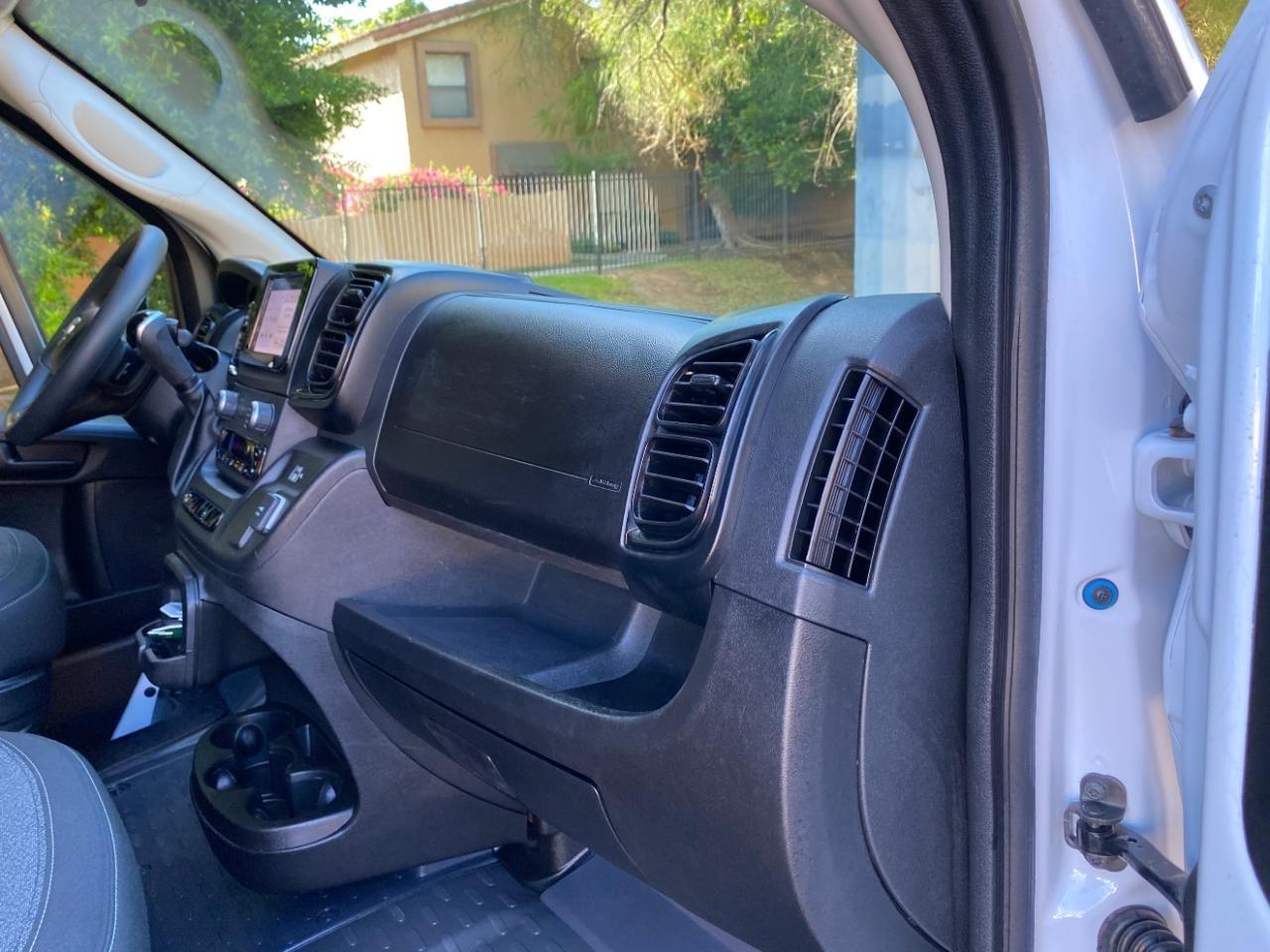 RAM Promaster 2500 Low Roof 2025