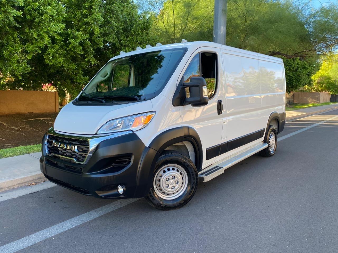 RAM Promaster 2500 Low Roof 2025