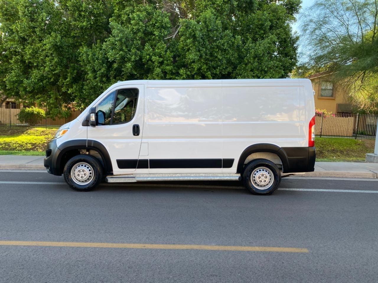 RAM Promaster 2500 Low Roof 2025