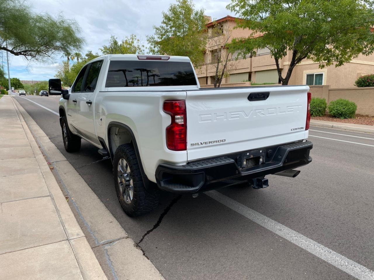 Chevrolet Silverado 2500HD Custom Crew Cab Long Box 4WD 2024