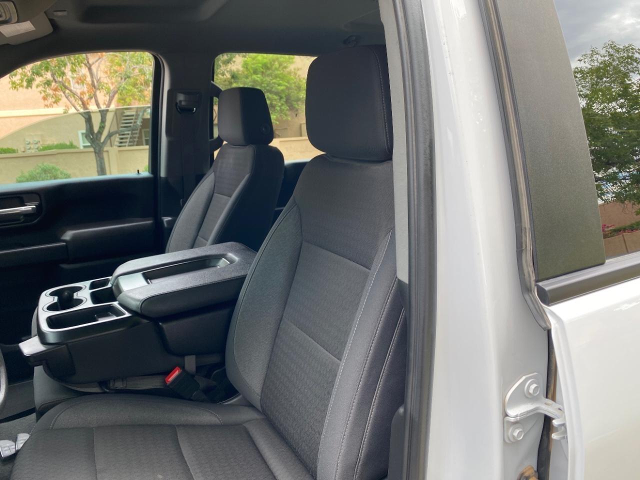 Chevrolet Silverado 2500HD Custom Crew Cab Long Box 4WD 2024