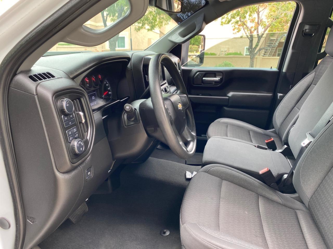 Chevrolet Silverado 2500HD Custom Crew Cab Long Box 4WD 2024