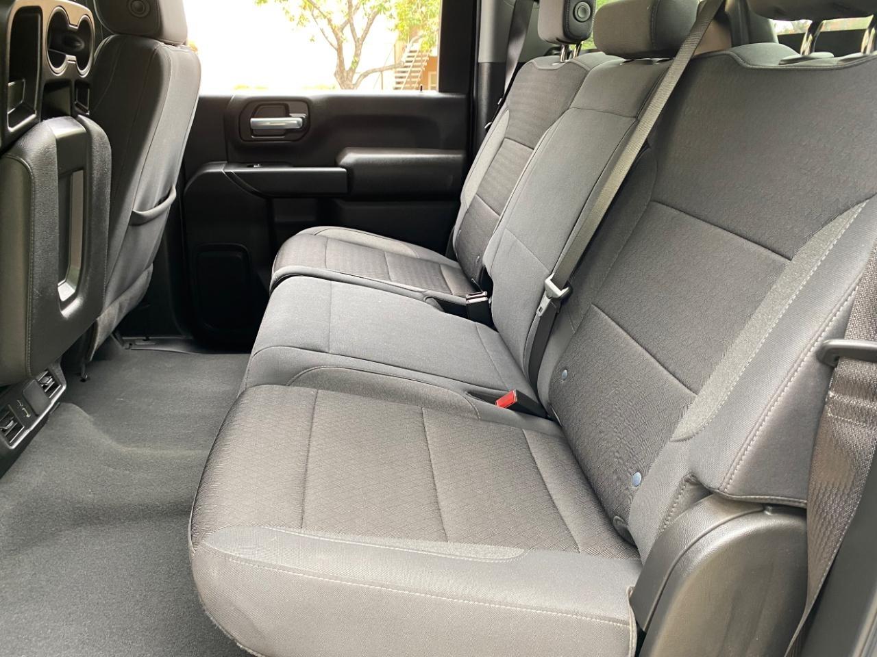 Chevrolet Silverado 2500HD Custom Crew Cab Long Box 4WD 2024