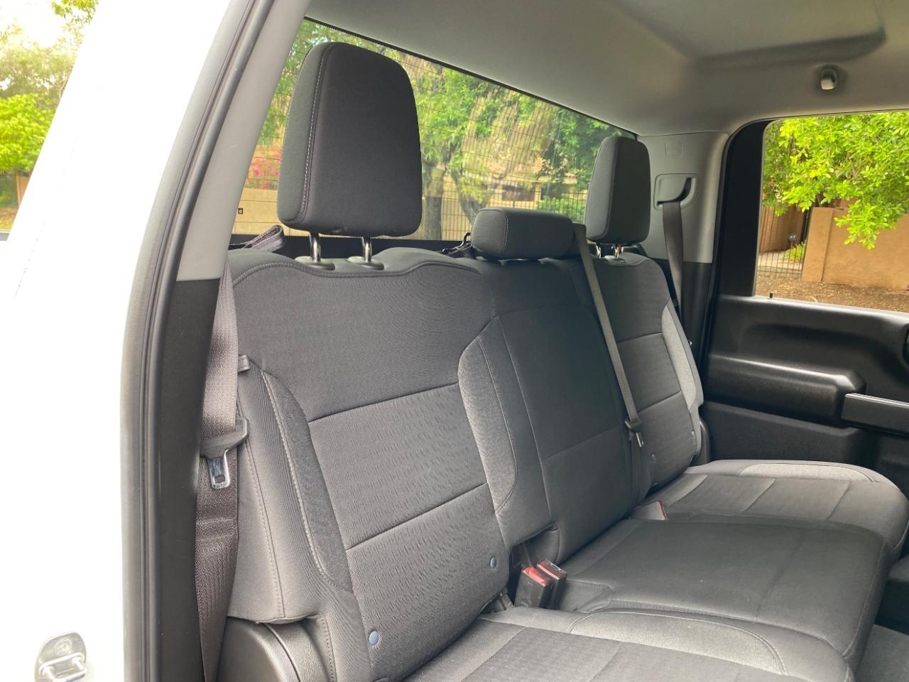 Chevrolet Silverado 2500HD Custom Crew Cab Long Box 4WD 2024
