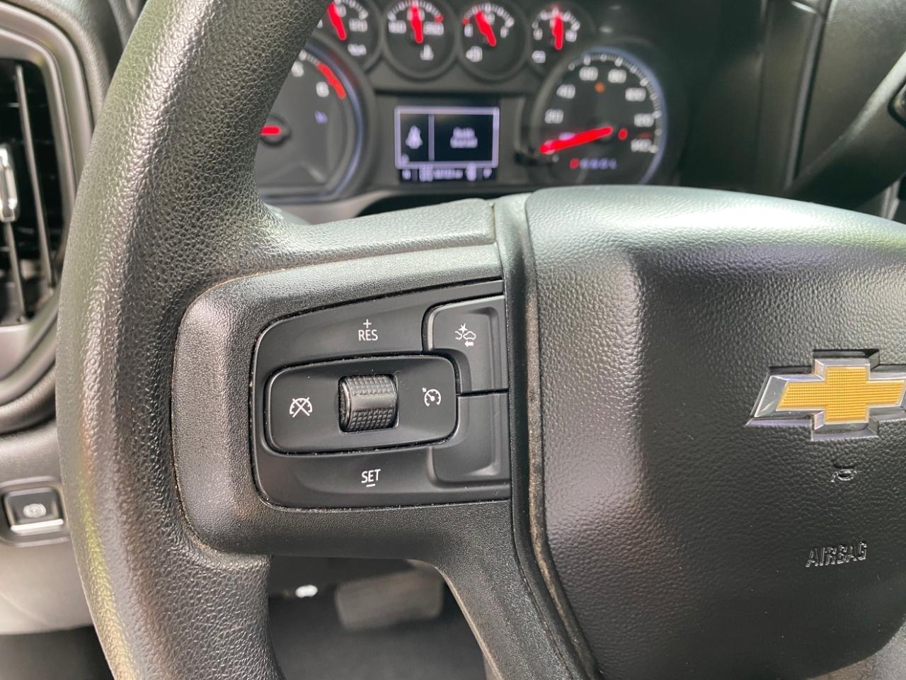 Chevrolet Silverado 2500HD Custom Crew Cab Long Box 4WD 2024