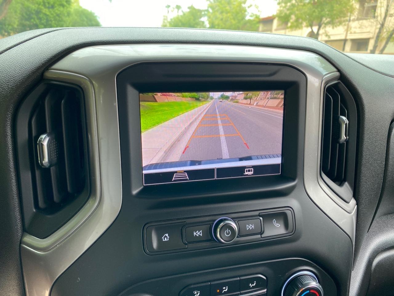 Chevrolet Silverado 2500HD Custom Crew Cab Long Box 4WD 2024