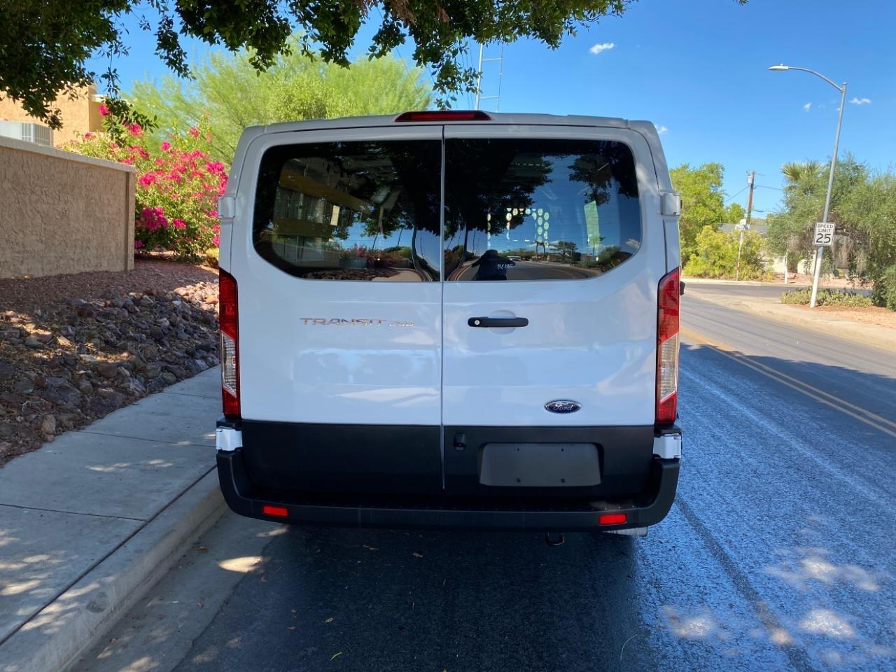 Ford Transit 250 Van 2025